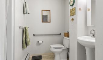 103 South St, Bath, ME 04530
