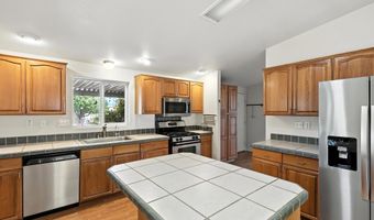 202 SUNRISE BLUFFS Dr, Belen, NM 87002