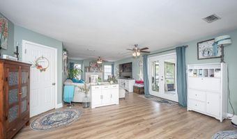 14048 Seymour Dr, Biloxi, MS 39532