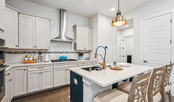 42751 CUSHING Ter, Ashburn, VA 20148