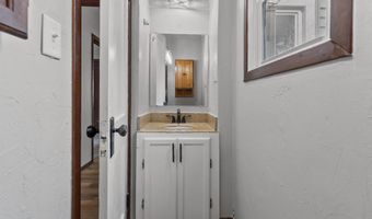 1001 W BELL Ave, Appleton, WI 54914