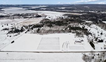 8370 Lakeview Rd, Alanson, MI 49706