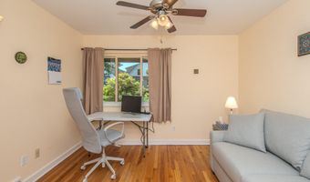 1795 Hideaway Ln, Ann Arbor, MI 48105