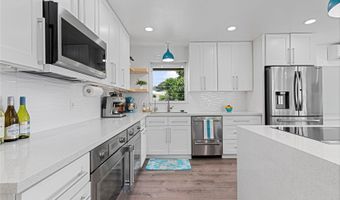 465 A Kawailoa Rd, Kailua, HI 96734