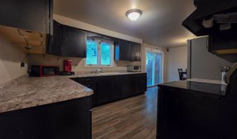 1000 W BROWNING St, Appleton, WI 54914