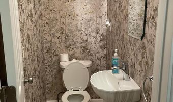 5520 WESTBARD Ave, Bethesda, MD 20816