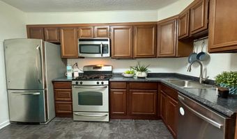 1300 ARMY NAVY Dr 816, Arlington, VA 22202