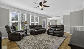 509 Wentworth Farm Cir, Boiling Springs, SC 29316