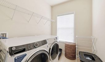 7311 A HAYFIELD Rd, Alexandria, VA 22315
