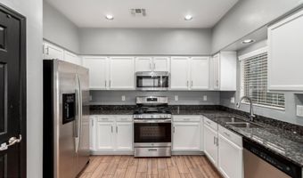 291 E Calle Puente Azul, Sahuarita, AZ 85629