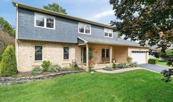 28 STATEN Dr, Hockessin, DE 19707