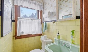 308 College St, Burlington, VT 05401