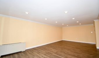 10320 WESTLAKE Dr E409, Bethesda, MD 20817