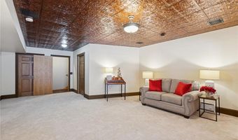 135 Hunters Path, Annandale, MN 55302