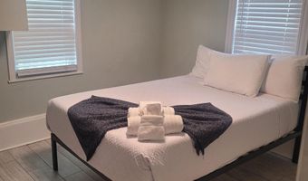 105 N Windsor Ave, Atlantic City, NJ 08401