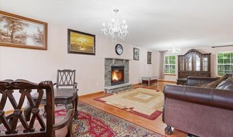 63 Fox Hill Rd, Albrightsville, PA 18210