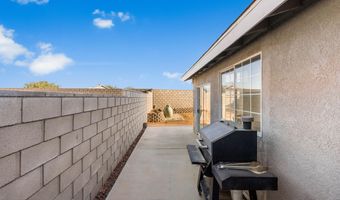 8220 Charles Pl, California City, CA 93505