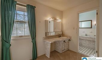 1425 N 39th St, Allentown, PA 18104