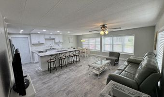 805 Wren Cir, Barefoot Bay, FL 32976