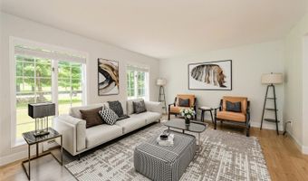 33 Huntsville Rd, Andover, NJ 07860