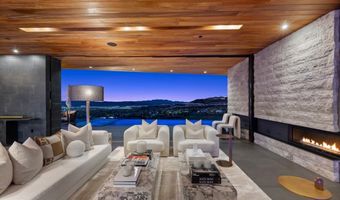 641 Dragon Peak Dr, Henderson, NV 89012