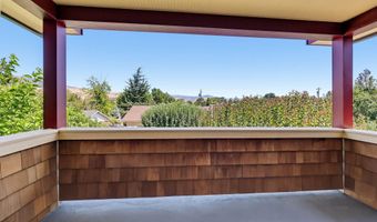 524 Drager St, Ashland, OR 97520