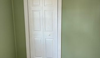 748 W Oak St, Bicknell, IN 47512