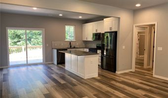 6 Baker Dr, Bella Vista, AR 72715