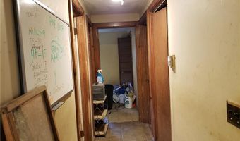 30 Hollywood Ave, Coventry, RI 02816