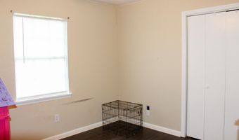 1845 Mayfair Ln, Alexander City, AL 35010