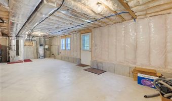 78 Ginger Trl, Coventry, RI 02816