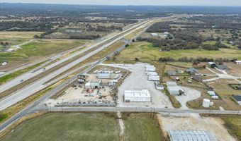 707 S Wickham St, Alvord, TX 76225