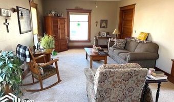 210 E North St, Algona, IA 50511