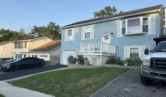 153 Schooner Ave, Barnegat, NJ 08005