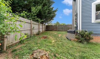 301 LANAFIELD Dr, Boonsboro, MD 21713