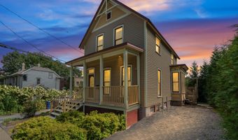 1614 Center St, Des Moines, IA 50314