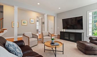 22 POTTERS Ln, Annapolis, MD 21403