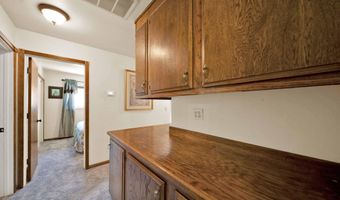6710 Whispering Canyon Dr, Anderson, CA 96007