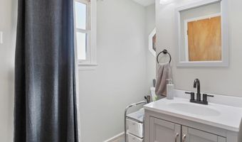 1251 DELRAY Rd, Augusta, WV 26704