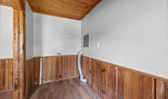 30 Seneca St, Attica, OH 44807
