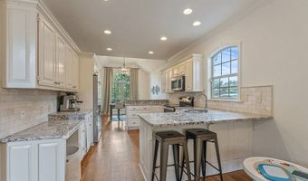 200 NW O St, Bentonville, AR 72712
