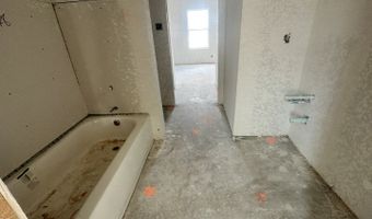 107 Peeps Ct, Adkins, TX 78101