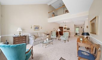 319 SHANNONBRIDGE Dr, Hockessin, DE 19707