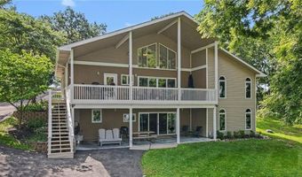 1066 Lake Viking Ter, Altamont, MO 64620