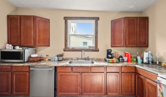 424 Broadway St, Aurora, IN 47001