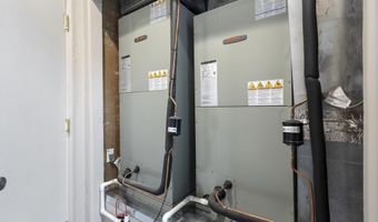 35310 S Pinnacle Pl, Black Canyon City, AZ 85324