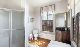 2416 LOWESVILLE Rd, Amherst, VA 24521