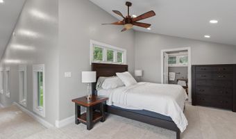 8210 Clarks Cv, Addison, MI 49220
