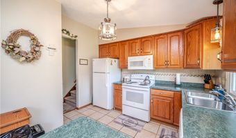 6142 Fairview Rd, Austintown, OH 44515