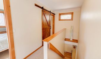 176 Reservoir Rd, Campton, NH 03223